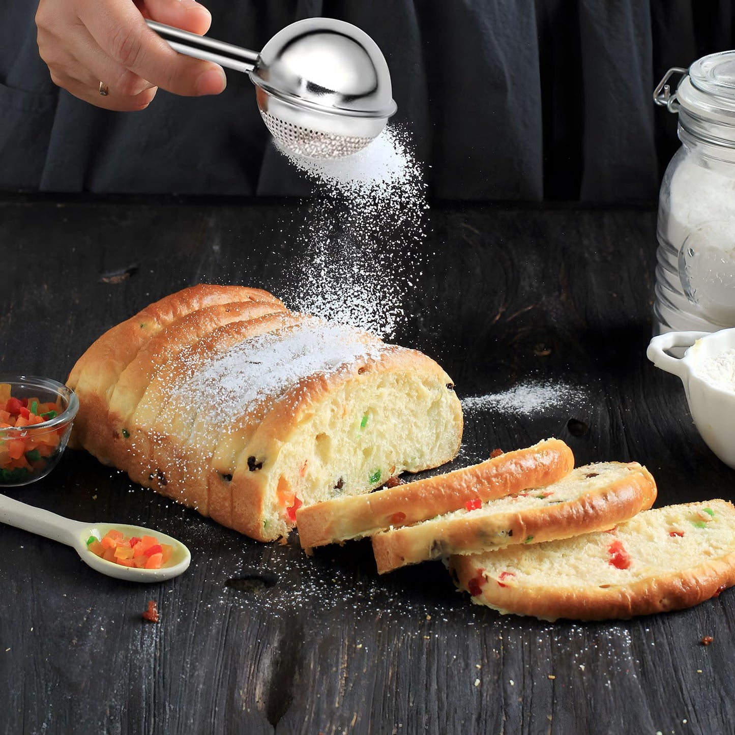 Flour Duster for Sourdough – Fine Powder Shaker