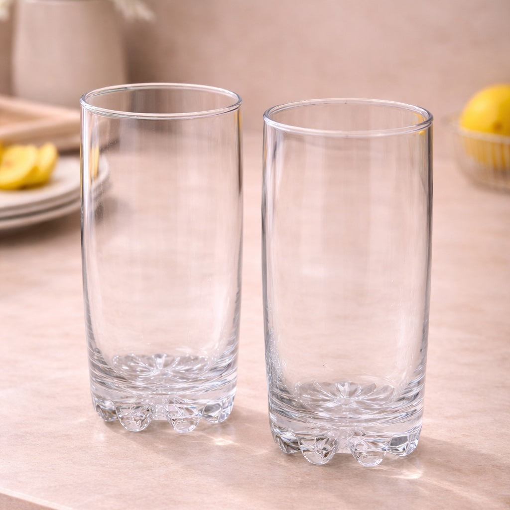 Clear Glass Cups Set – Modern Drinking Glasses with Textured Base